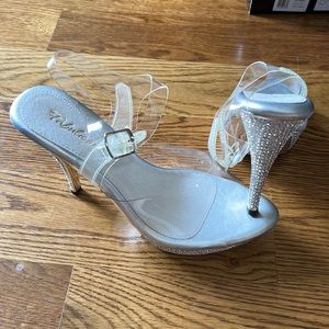 4.5” clear/silver chrome heels